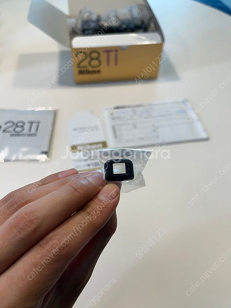 니콘 28ti--9