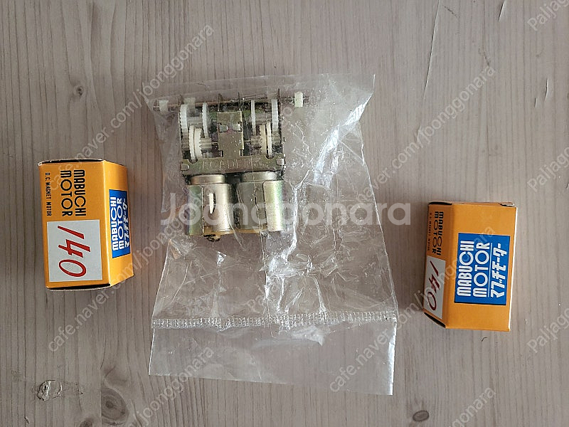 고전프라 아카데미과학 1/35 스케일 전후좌우 모터동력(모터라이즈) M113A2 장갑차, M163A1/2 장갑차, ...--9