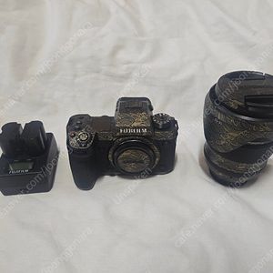 후지필름 X-H2 + XF16-55mm F2.8 R LM WR 일괄 판매합니다! (후지 XH2)
