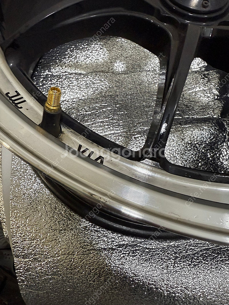 어드반티갈레 18인치 정품--2