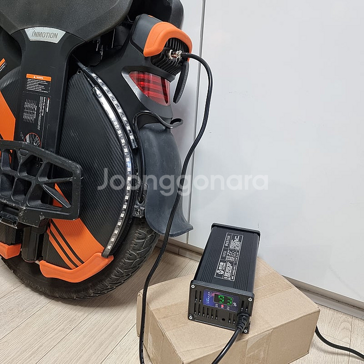 84v 5A 고속 충전기 (인모션 v11y 킹송 비고드)--0