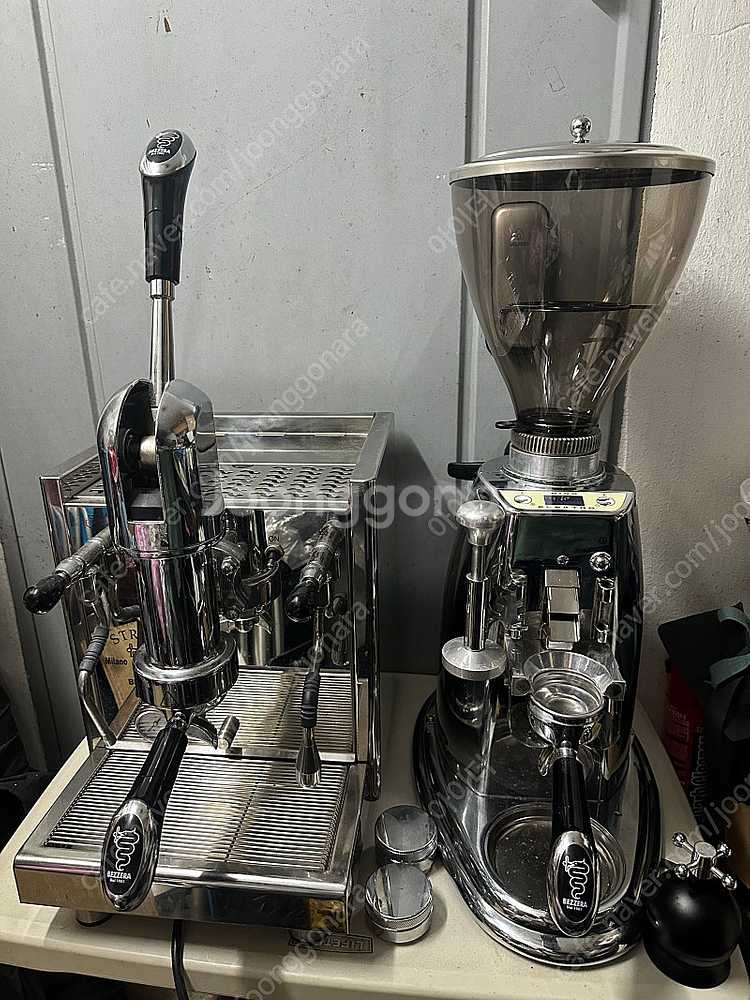 베제라 레버머신과 일렉트라 니노 68mm 코니컬 자동 ...--0