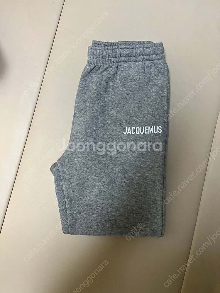 JACQUEMUS 자크뮈스 로고 그레이 스웻 팬츠 M사...--1