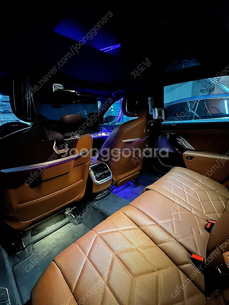 BMW G70 태블릿 거치대, 홀더--2