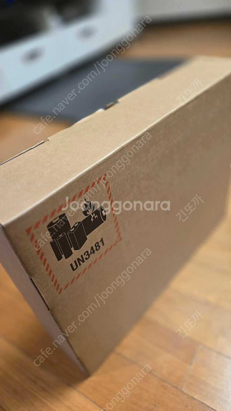 맥북프로16 M4 Max 16코어 40코어 48GB 1...--4