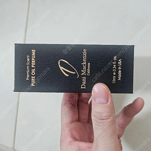 대니맥켄지 밤쉘 퍼퓸오일 새상품