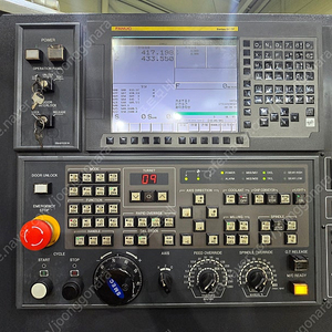 스맥 8인치 CNC선반 20년식 판매합니다 SL2500 2대