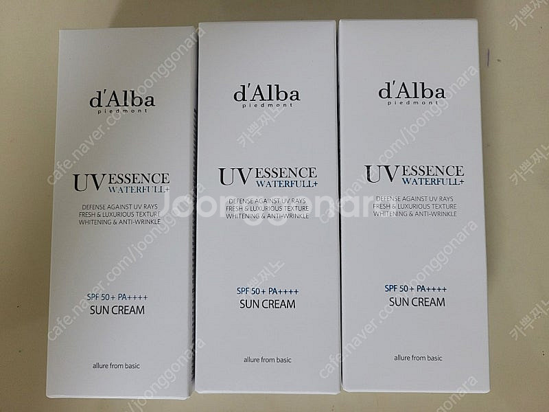 달바 워터풀 에센스 선크림 판매--0