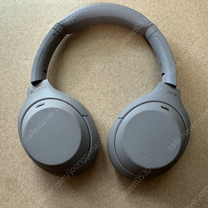 소니 WH-1000XM4 무선 헤드폰 판매합니다