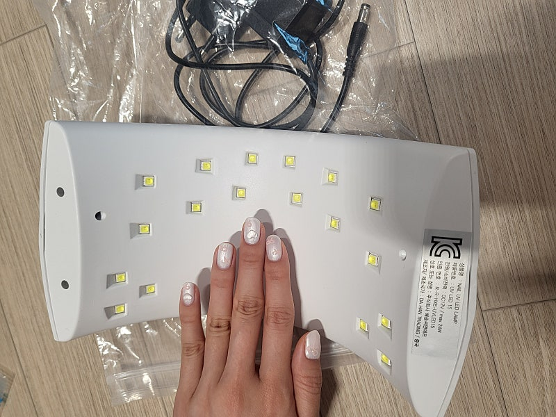 루벤스 UV LED 젤 네일 램프 /레진아트,셀프네일 겸용 이미지