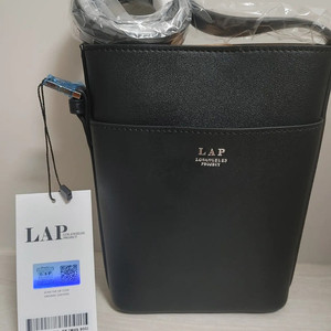 LAP 여성 가방 팔아요(새상품)크로스백