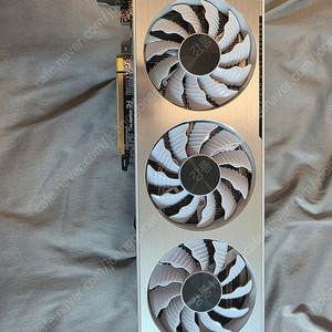 기가바이트 비전 rtx3070 화이트
