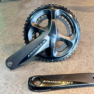 시마노 울테그라 R8000 크랭크암 팝니다.