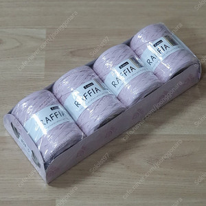 리네아 라피아 404번 뜨개실 미개봉 무료배송 코바늘 프라하 안다리아 미도리 코바늘