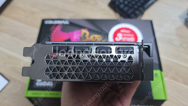 컬러풀 RTX 4060--2