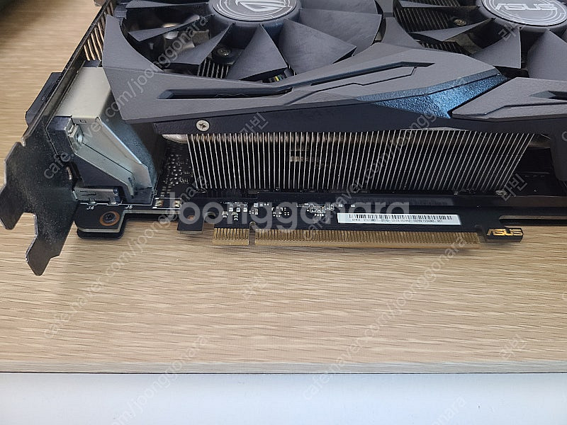 rog strix 1080ti--2
