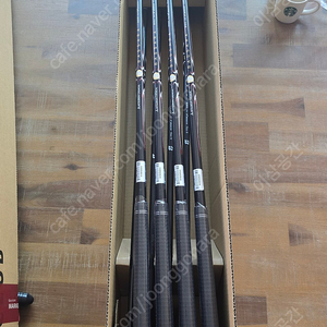 브리지스톤 V300 9세대 아이언 카본 석교상사 Basara R 8i 새제품 팝니다.