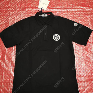 몽클레어 폴로 반팔티 블랙 M사이즈(95)