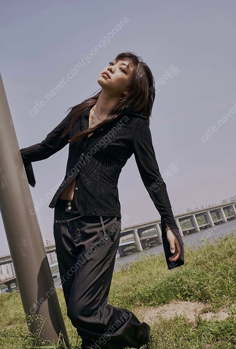 (새상품) 애즈온 리닝 새틴 트라우저 팬츠 스트라이프 슬랙스 블랙 이미지