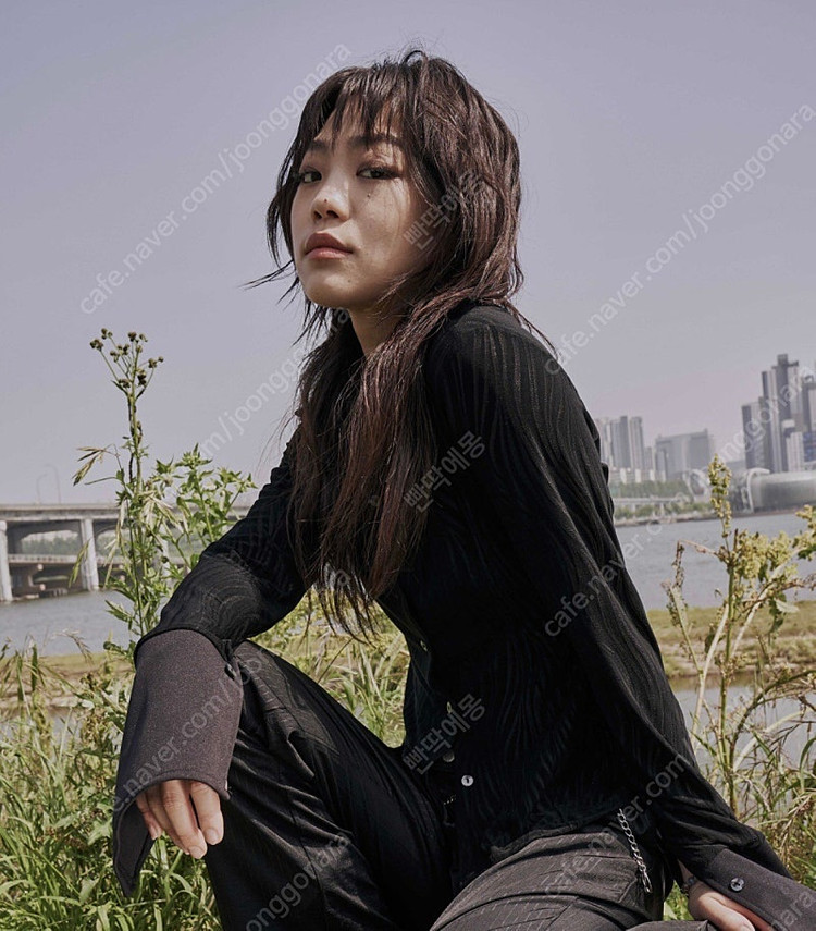 (새상품) 애즈온 리닝 새틴 트라우저 팬츠 스트라이프 슬랙스 블랙 이미지