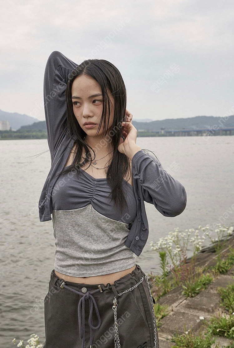 (새상품) 애즈온 사샤 슬리브리스 블랙 홀터넥 나시 이미지