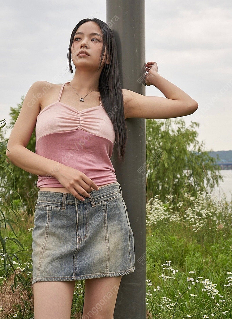 (새상품) 애즈온 사샤 투톤 슬리브리스 핑크 홀터넥 나시 이미지