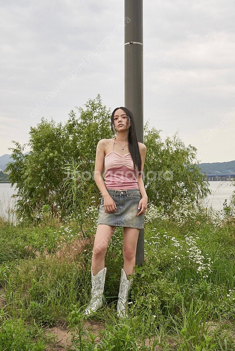 (새상품) 애즈온 사샤 투톤 슬리브리스 핑크 홀터넥 나시--5