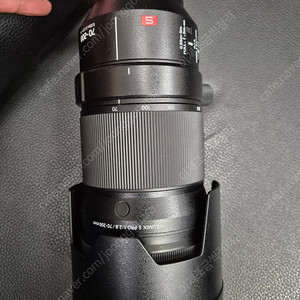 파나소닉 s pro 70-200 f2.8 팝니다 루믹스 70200 F2.8 판매합니다.