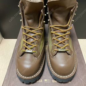 Danner Light 대너 라이트 30440 판매합니다