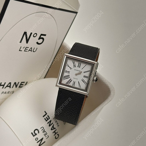 샤넬 마드모아젤 시계