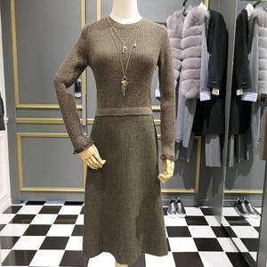 SISLEY 시슬리 헤링본 니트 원피스 F / 랑방 마인 오브제 타임 럭키슈에뜨 산드로 마쥬 오르 시에 시스템