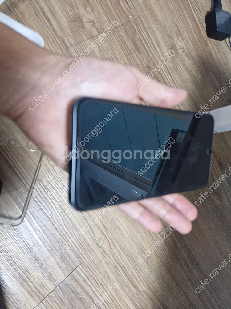 갤럭시 a36 신품급 자급제 팝니다--1