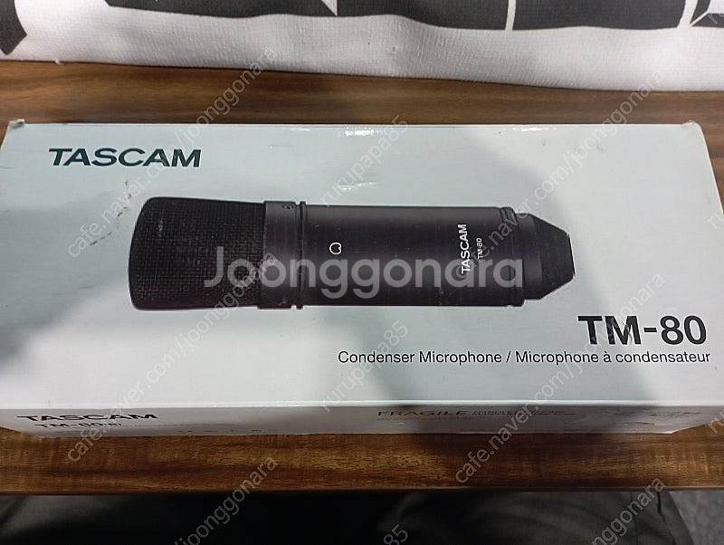 TASCAM TM-80 컨덴서 마이크 판매합니다.--1