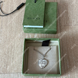 구찌 사랑에 눈이 멀다 목걸이