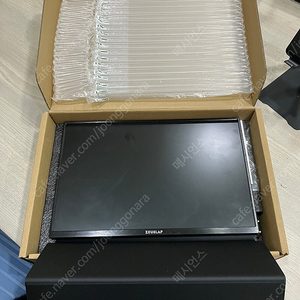 P16K 제우스 랩 포터블 모니터 팝니다