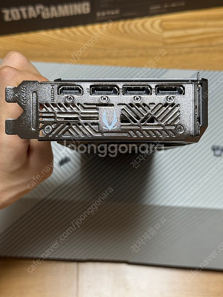 ZOTAC GAMING 지포스 RTX 5070 SOLI...--4
