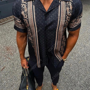 볼란테 바로크 실크 셔츠 1사이즈