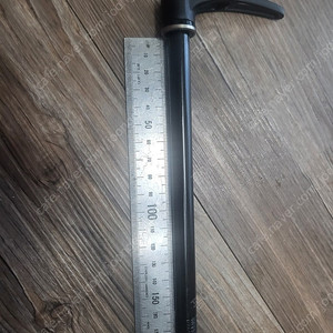 디티스위스 mtb용 스루액슬 팝니다
