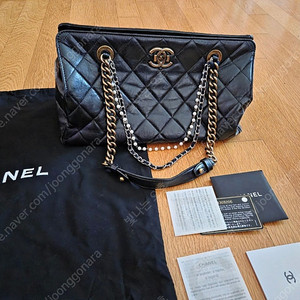 (정품)샤넬 숄더백 팔아요.