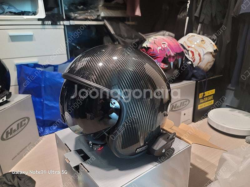 홍진 카본헬멧 v30 XL사이즈 팝니다--0