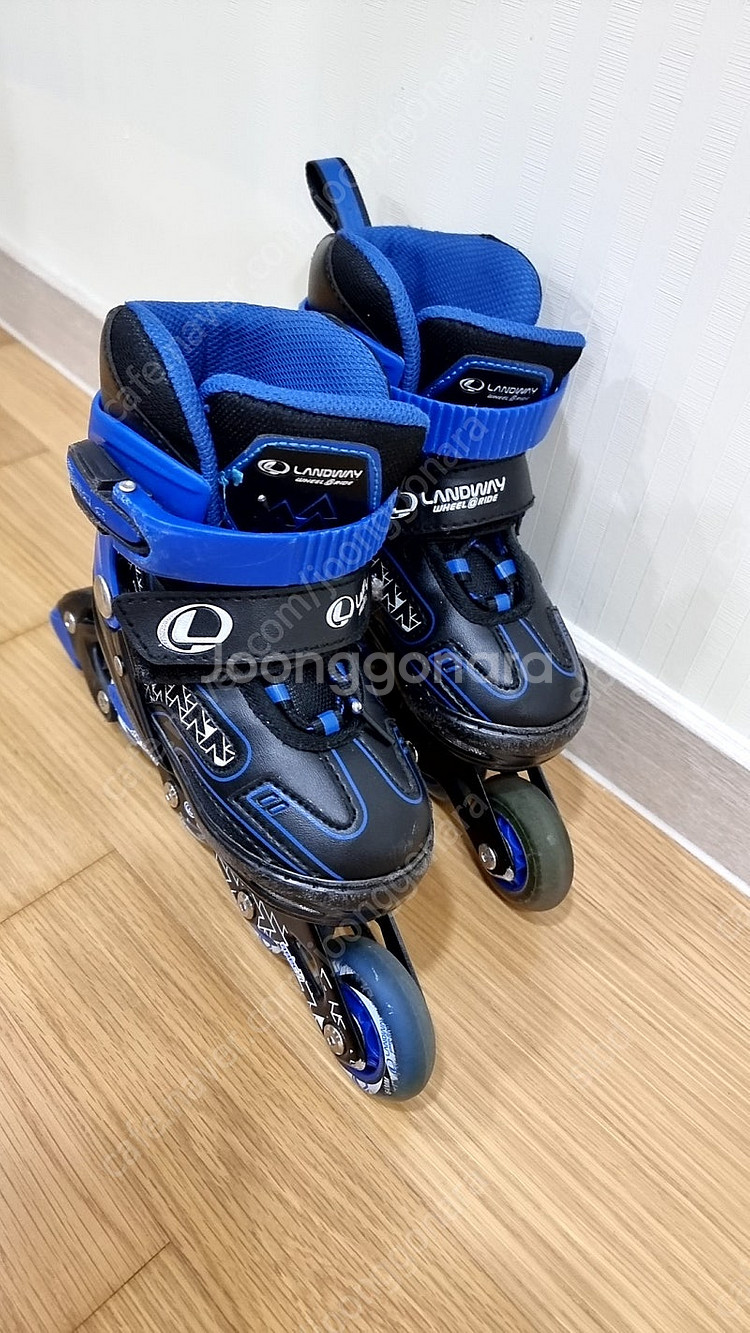 랜드웨이 어린이 인라인S 세트 팝니다.(헬멧,보호대)(택포50,000원)--6