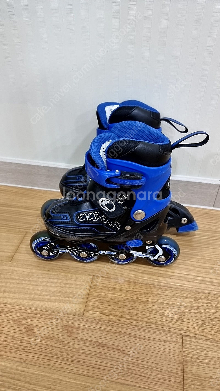 랜드웨이 어린이 인라인S 세트 팝니다.(헬멧,보호대)(택포50,000원)--8