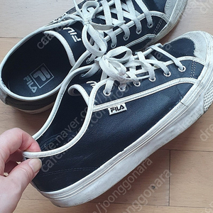 필라 스니커즈 270 반값택포 4900