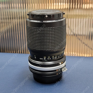 니콘 MF Zoom-Nikkor 35-105mm F3.5-4.5