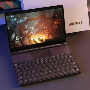 [상세사진 60장] 2025년형 GPD Win MAX2 - 8840U / 32GB / 2TB UMPC