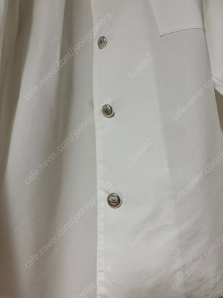 더캐시미어 화이트 셔츠--1