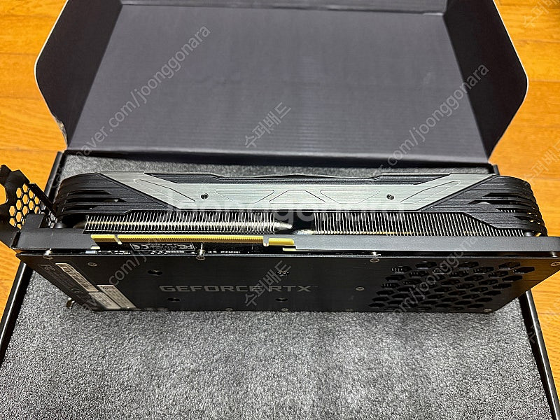 이엠텍 GeForce RTX 3070 블랙에디션--5