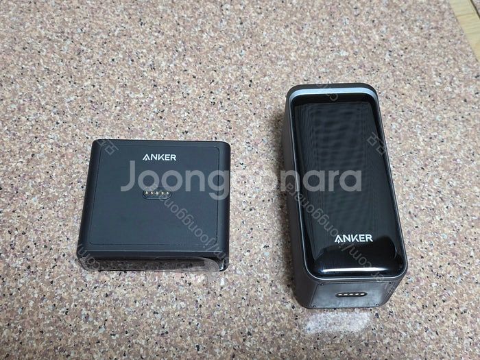 앤커프라임 20000mAh 보조배터리+충전스테이션--0