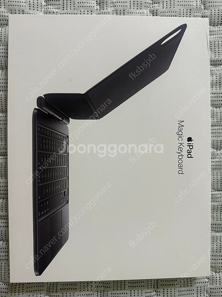 아이패드 프로 M4 11인치 매직키보드 팝나다.--0
