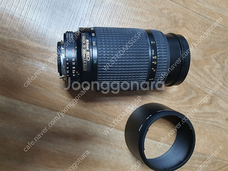 니콘af. ed 70-300--0